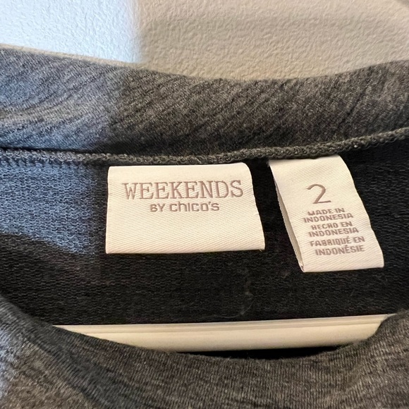 Weekends Sweater - Picture 5 of 5